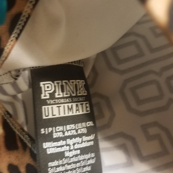 Pink VS Leopard print ultimate sports bra - Picture 3 of 3